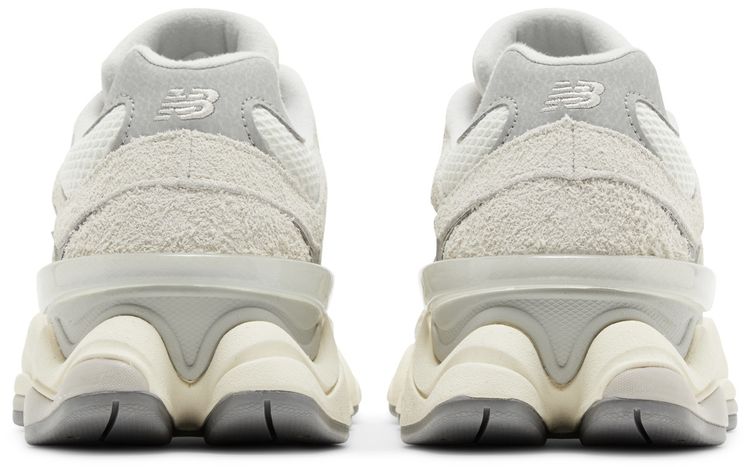 New Balance 9060 Sea Salt - New Balance