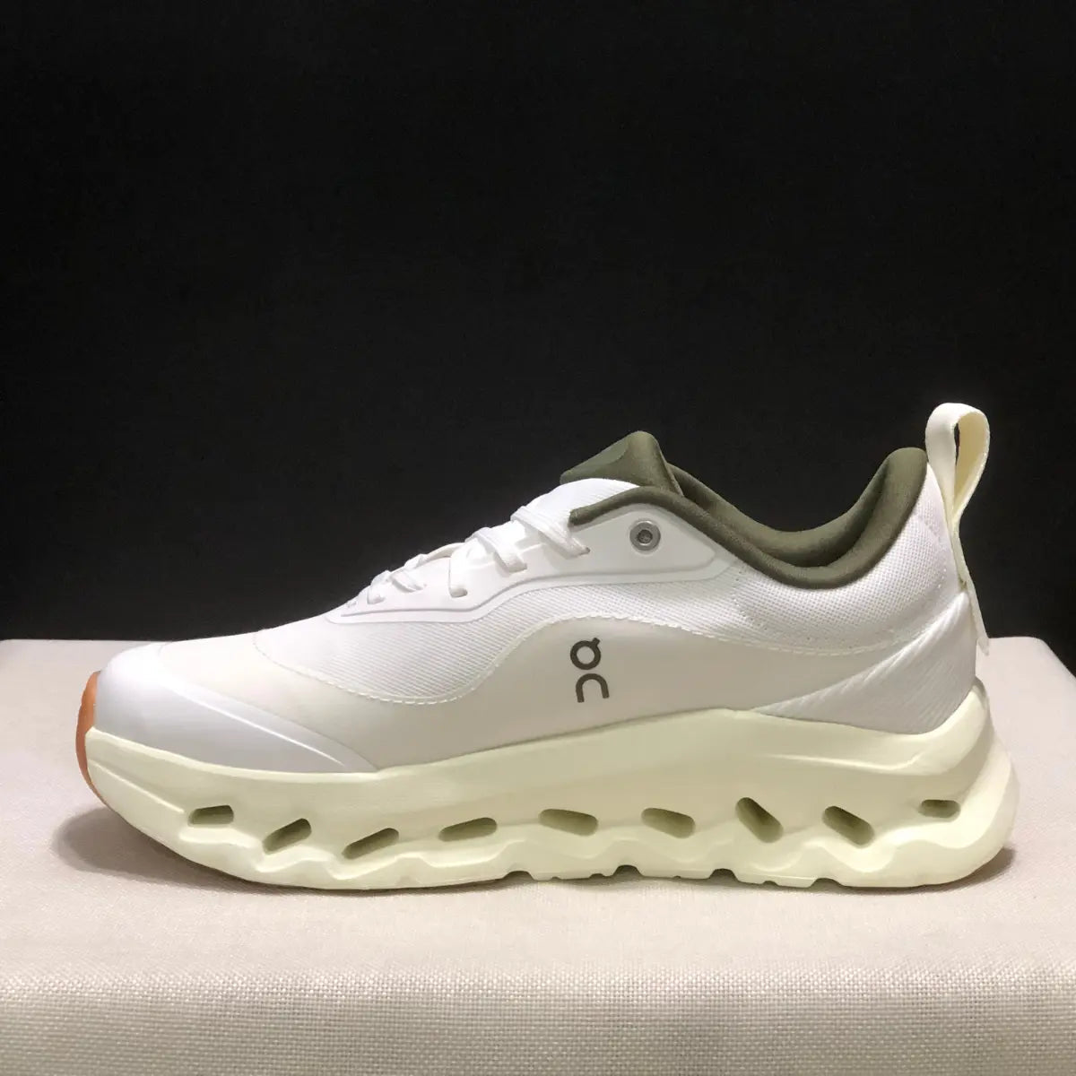 On Cloud × Loewe — Cloudtilt White Kaki — photo 4