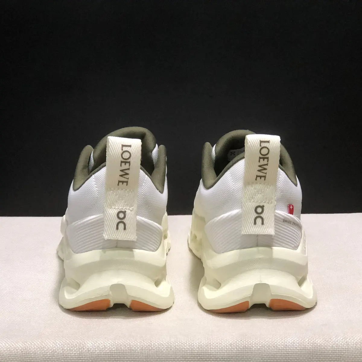 On Cloud × Loewe — Cloudtilt White Kaki — photo 3