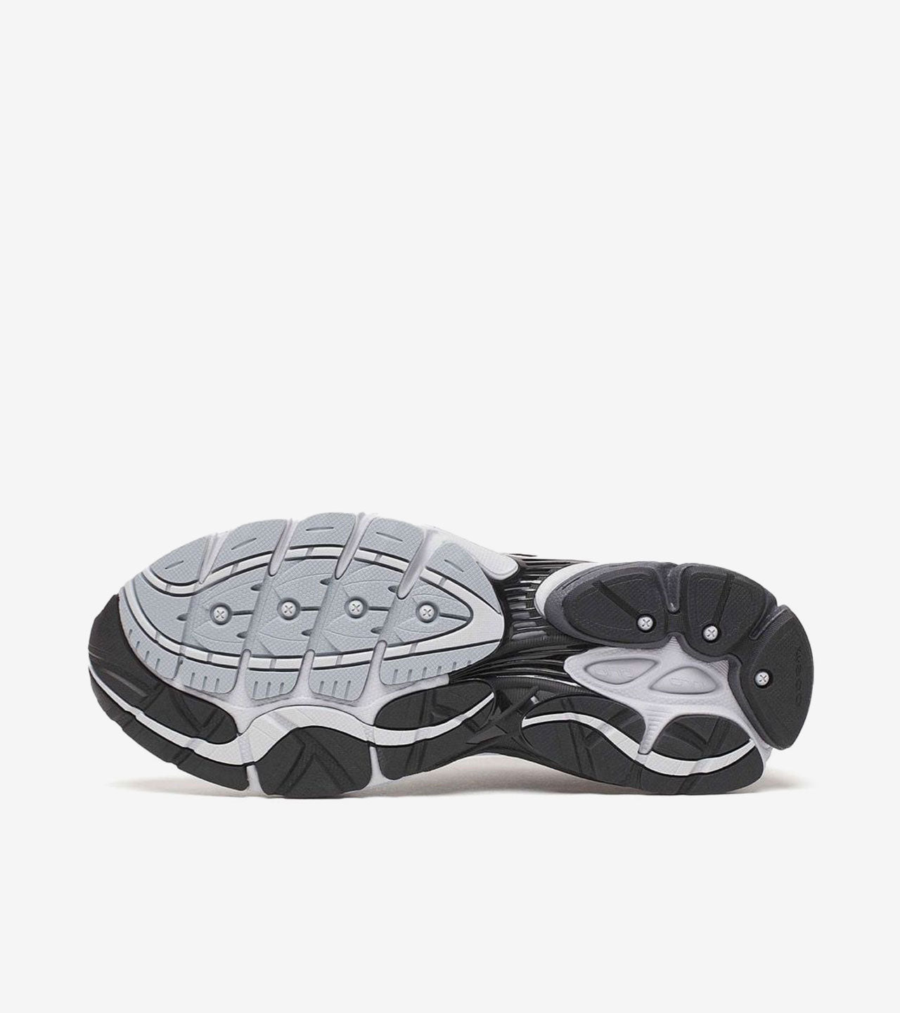 Saucony ProGrid Omni 9 Microchip — photo 4