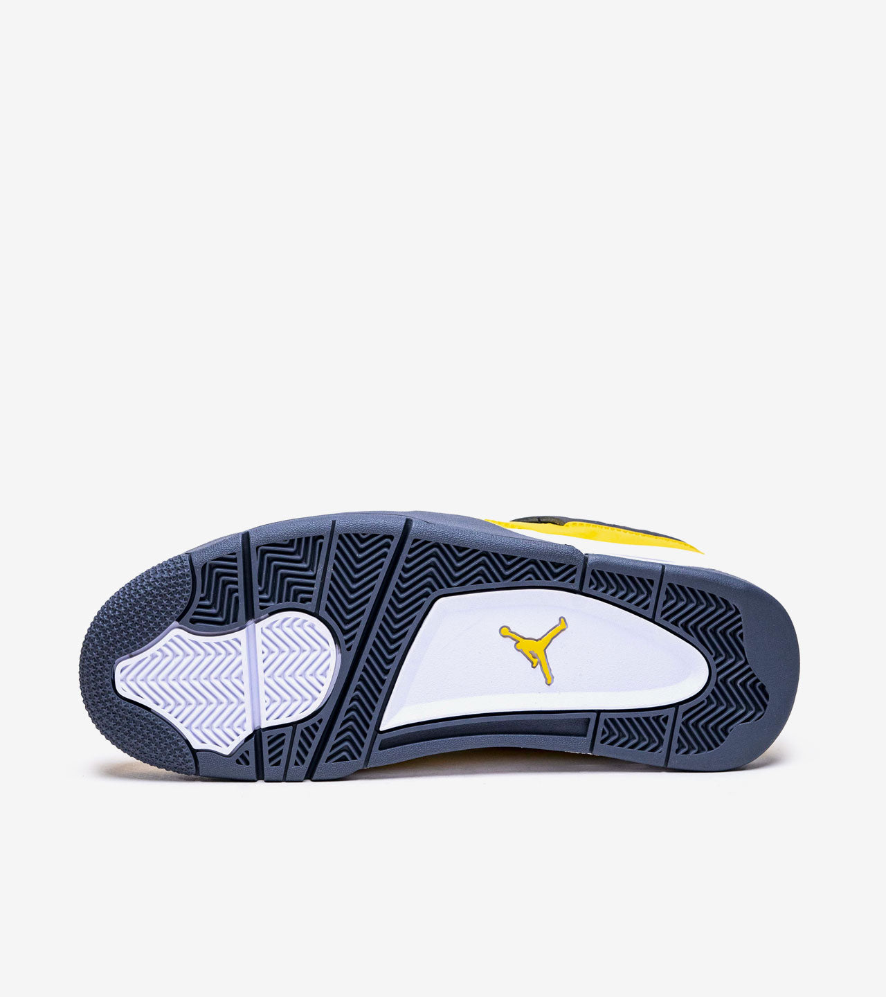 Air Jordan 4 Retro Lightning (2021) — photo 4