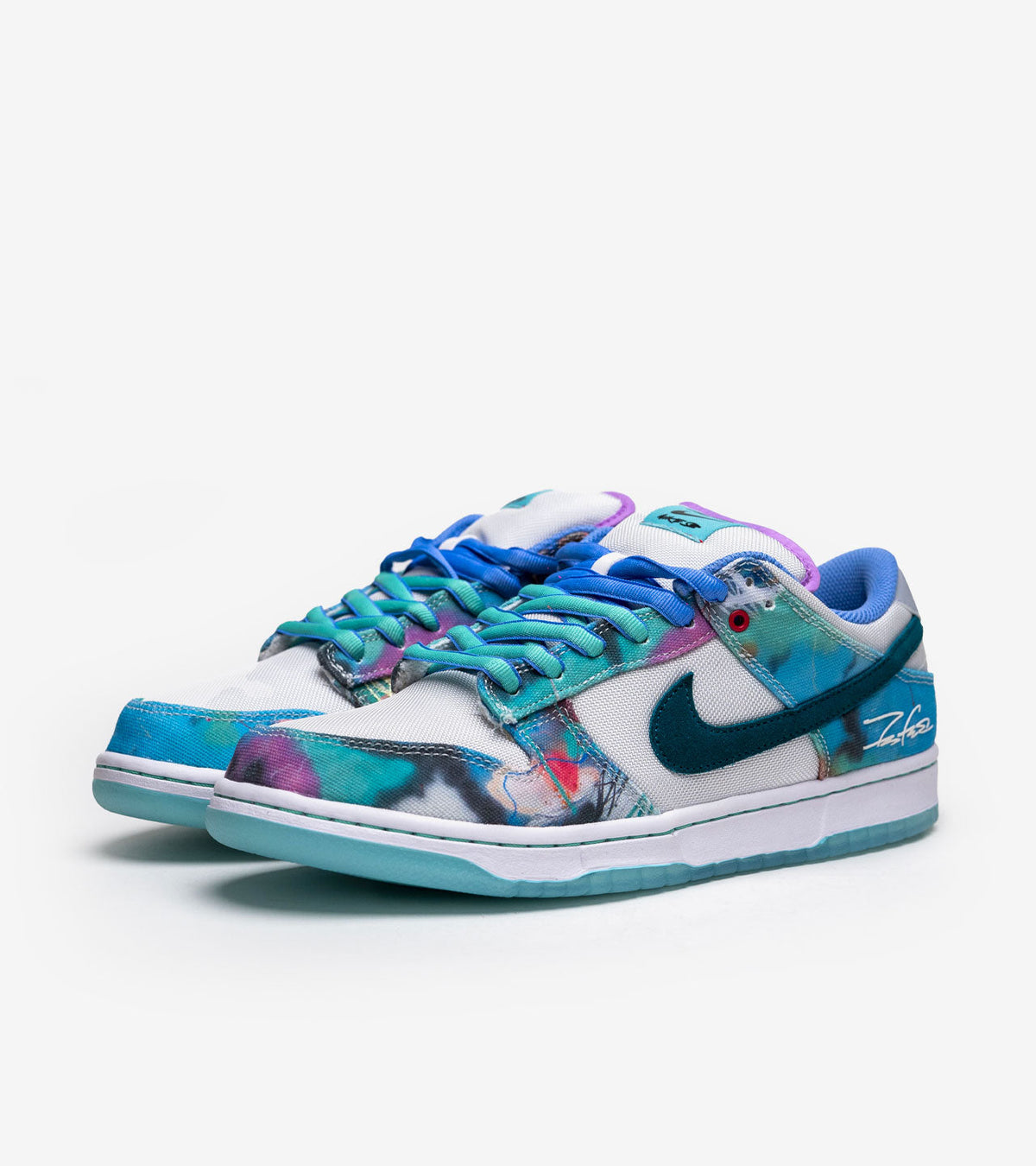 Nike SB Dunk Low Futura Laboratories Bleached Aqua — photo 2