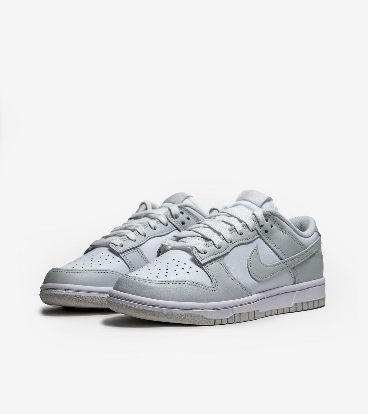 Nike Dunk Low Grey Fog — photo 2