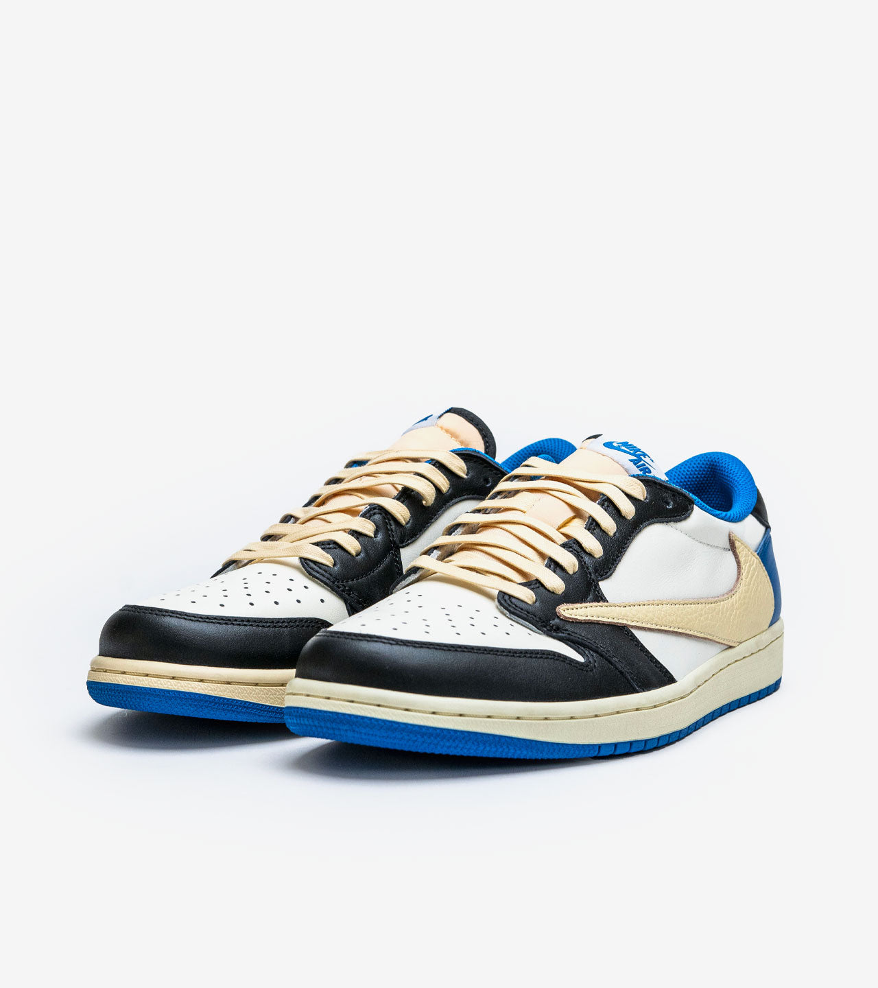 Air Jordan 1 Low Fragment Design Travis Scott — photo 2