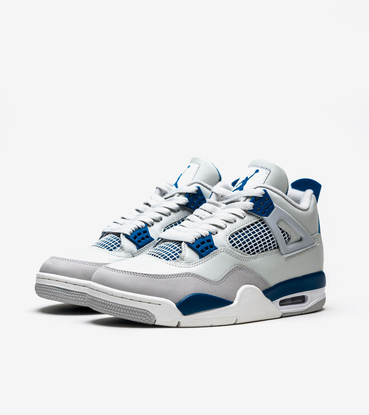 Jordan 4 Retro Military Blue (2024) — photo 2