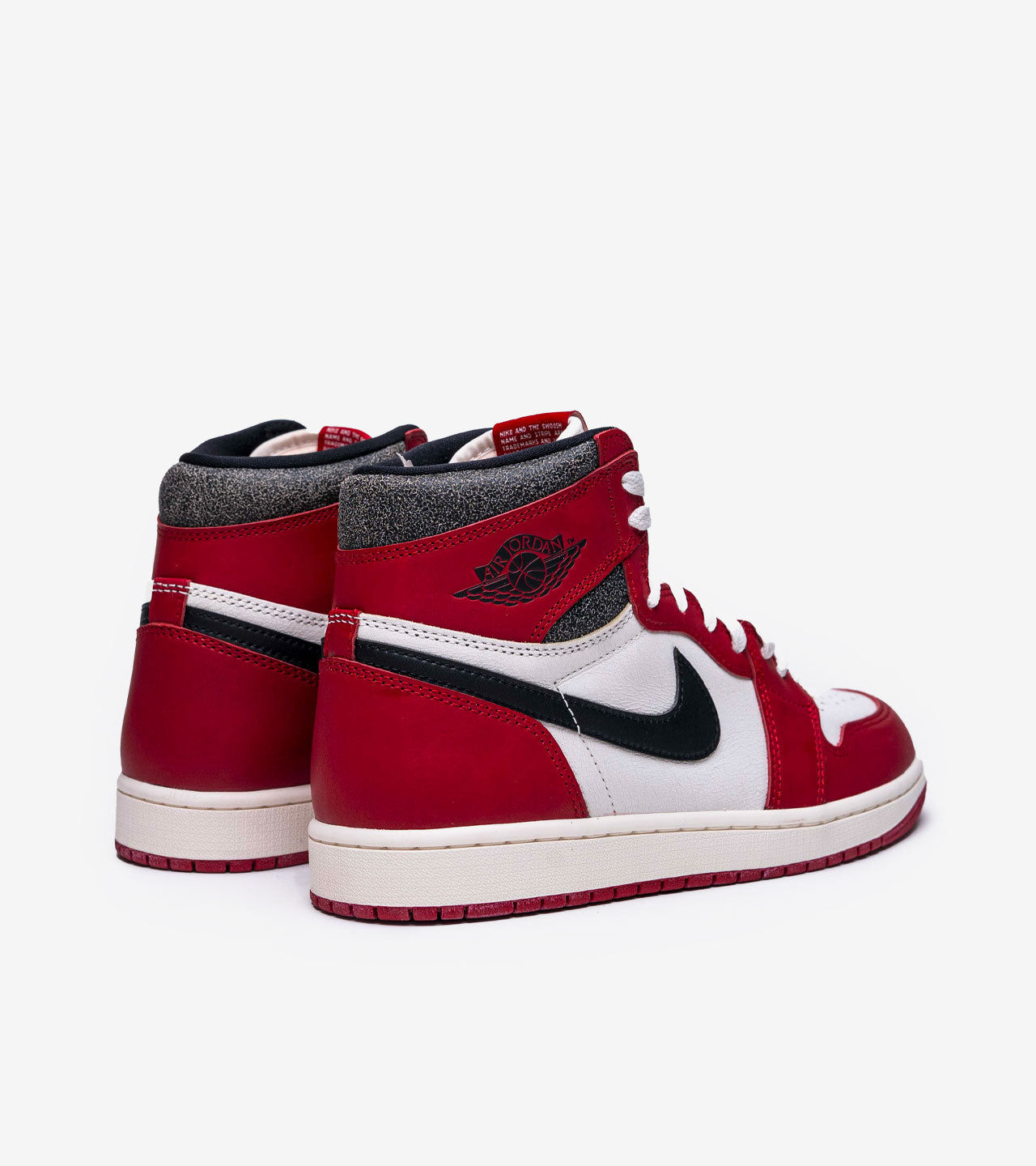 Jordan 1 Retro High OG Chicago Lost and Found — photo 3