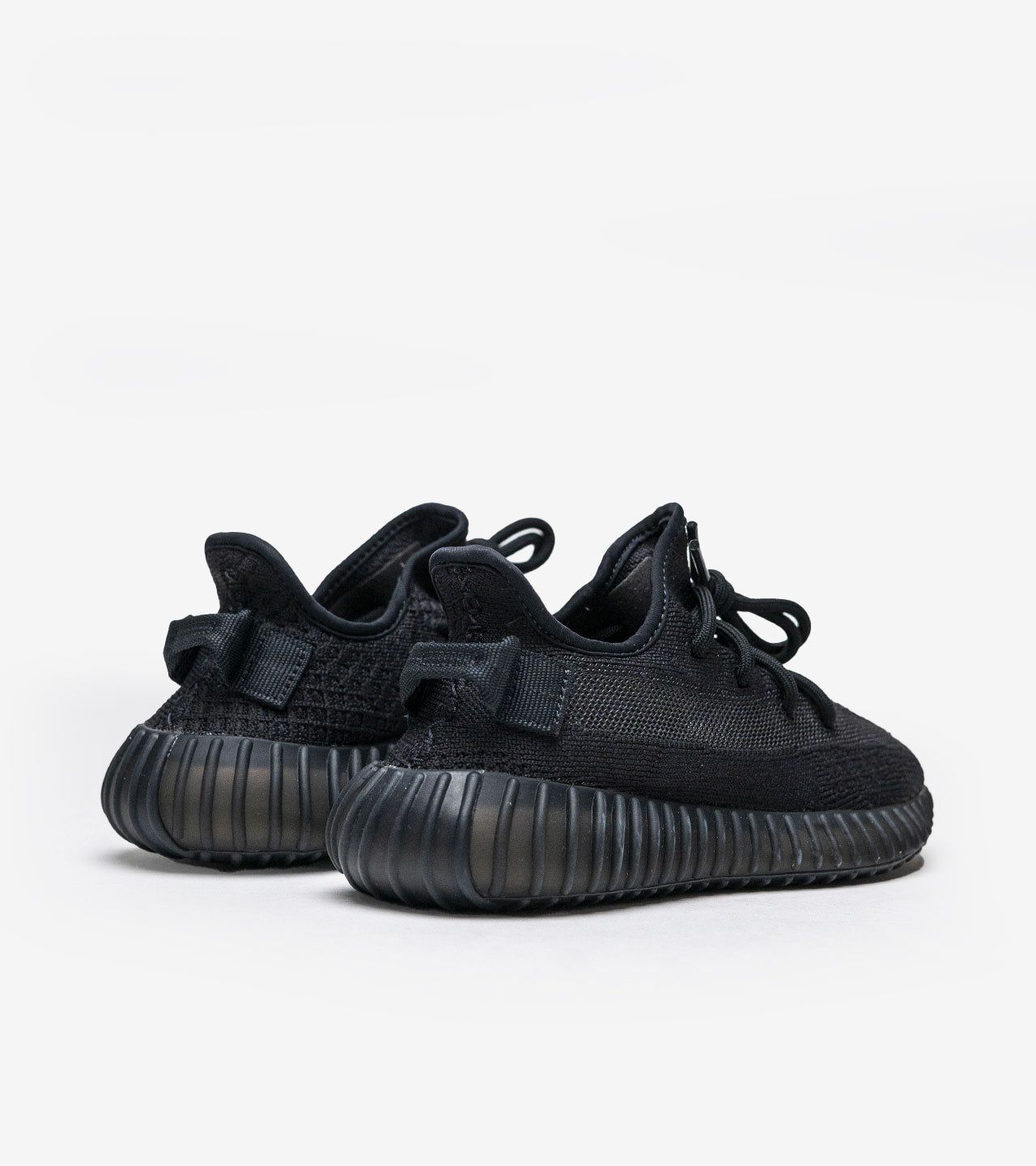 adidas Yeezy Boost 350 V2 Onyx — photo 3