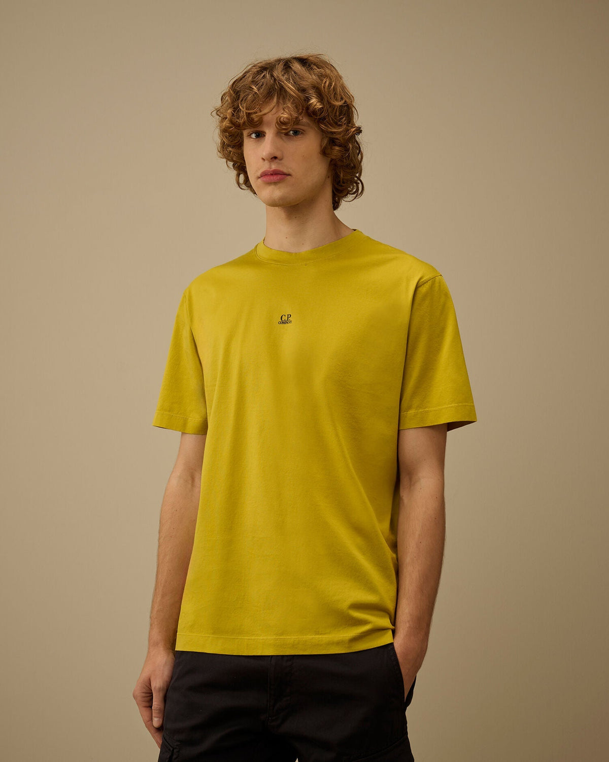 T-shirt cp compagny moutarde — photo 3