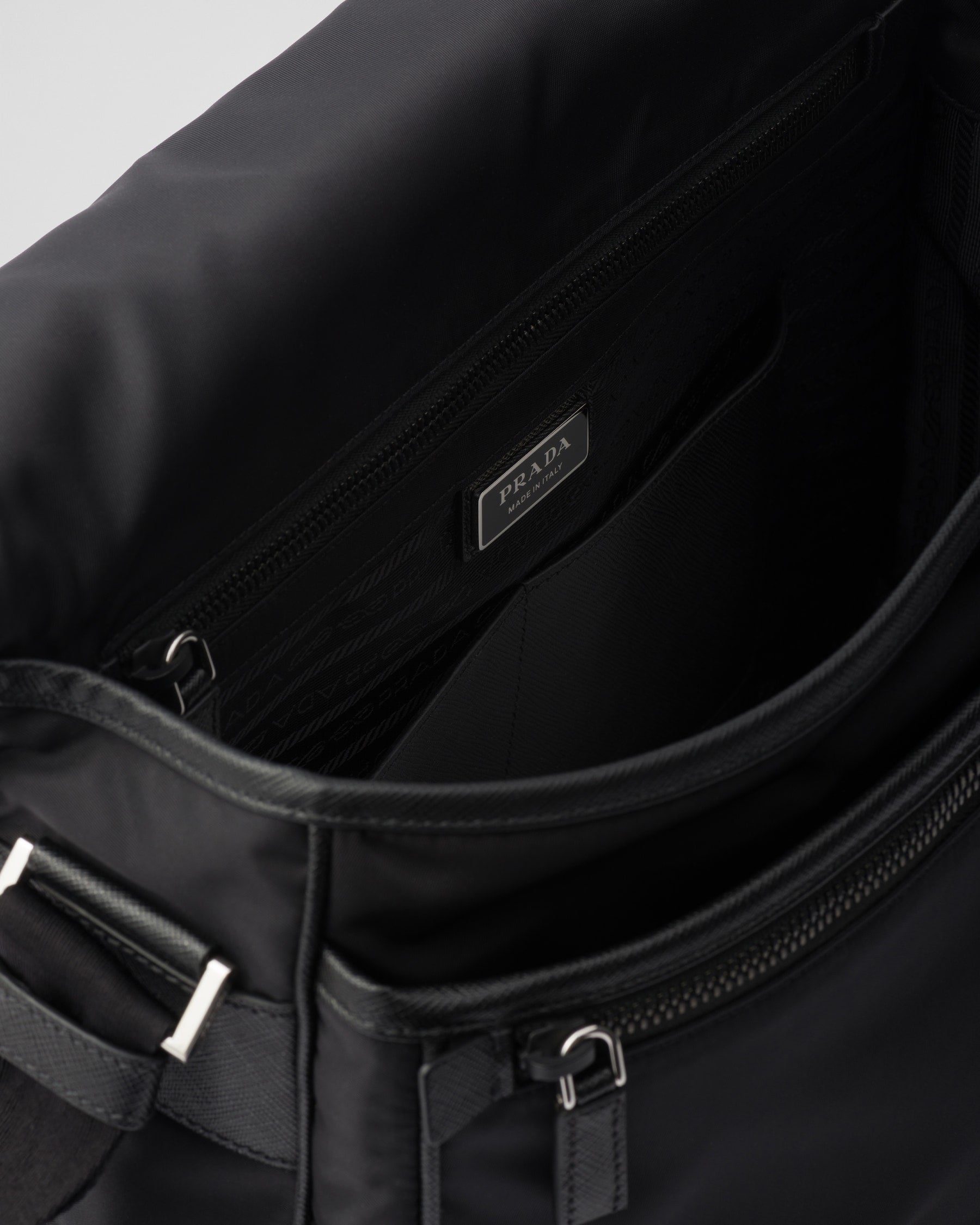 Sac porté épaule en Re-Nylon et cuir Saffiano - #9