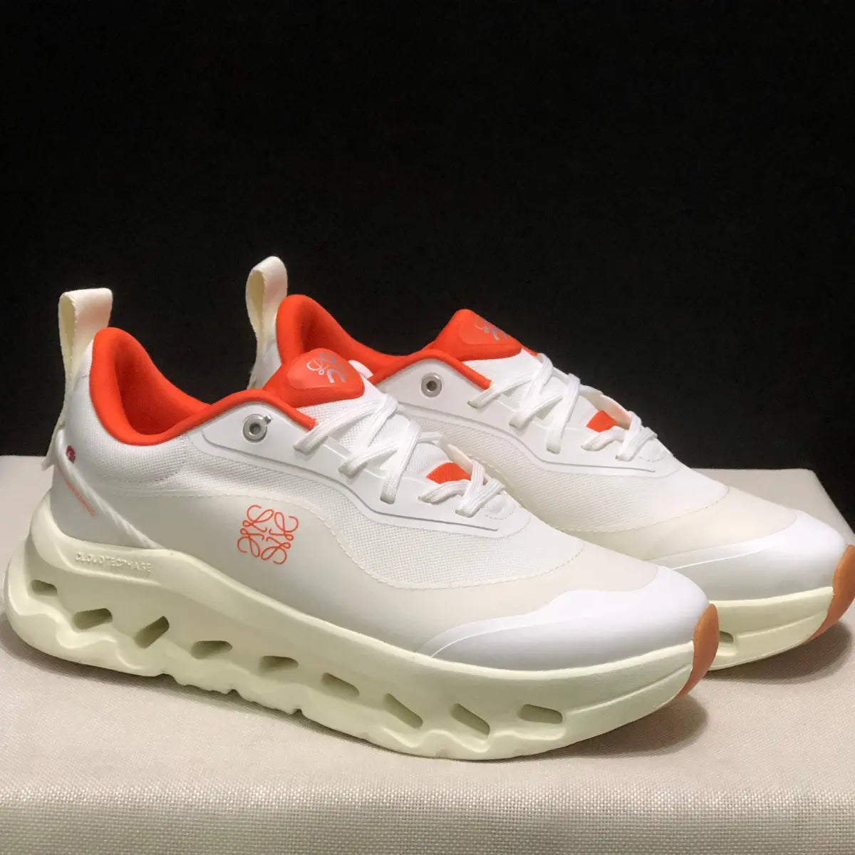 On Cloud × Loewe — Cloudtilt Orange — photo 3