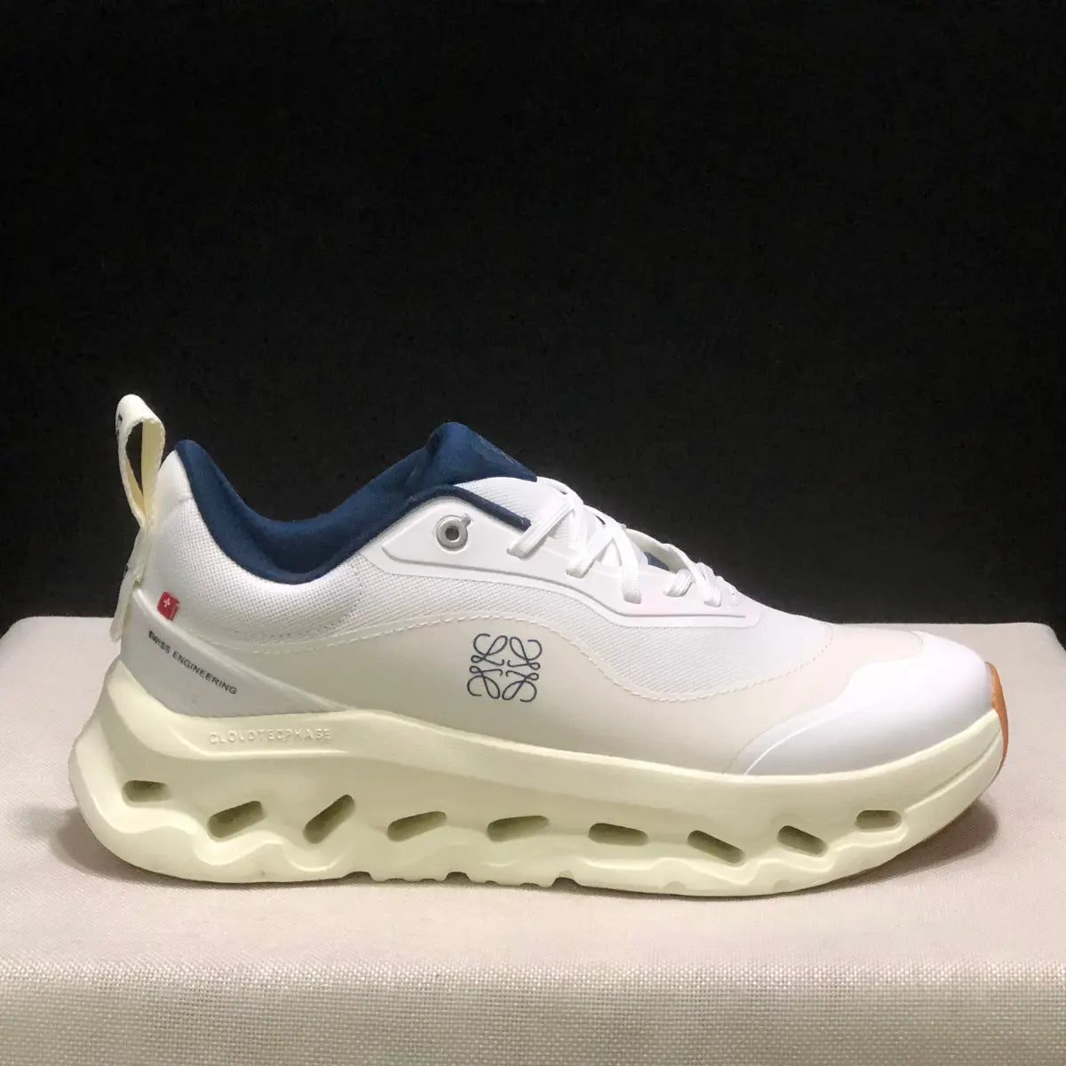On Cloud × Loewe — Cloudtilt Light Blue — photo 3