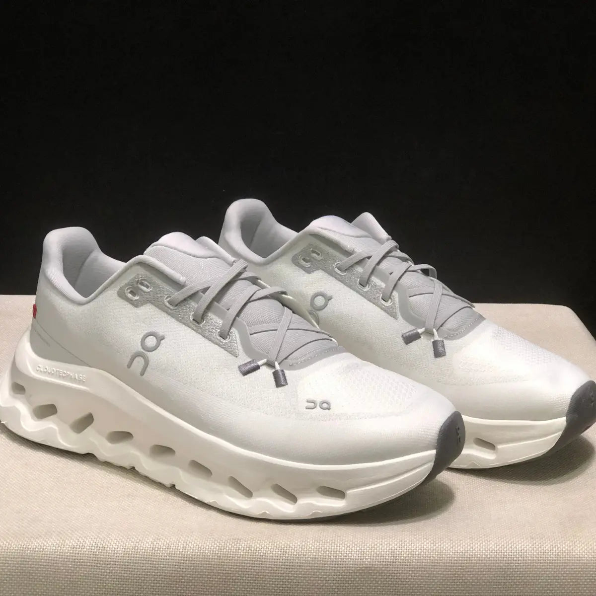 Cloudtilt - Light Grey — photo 3