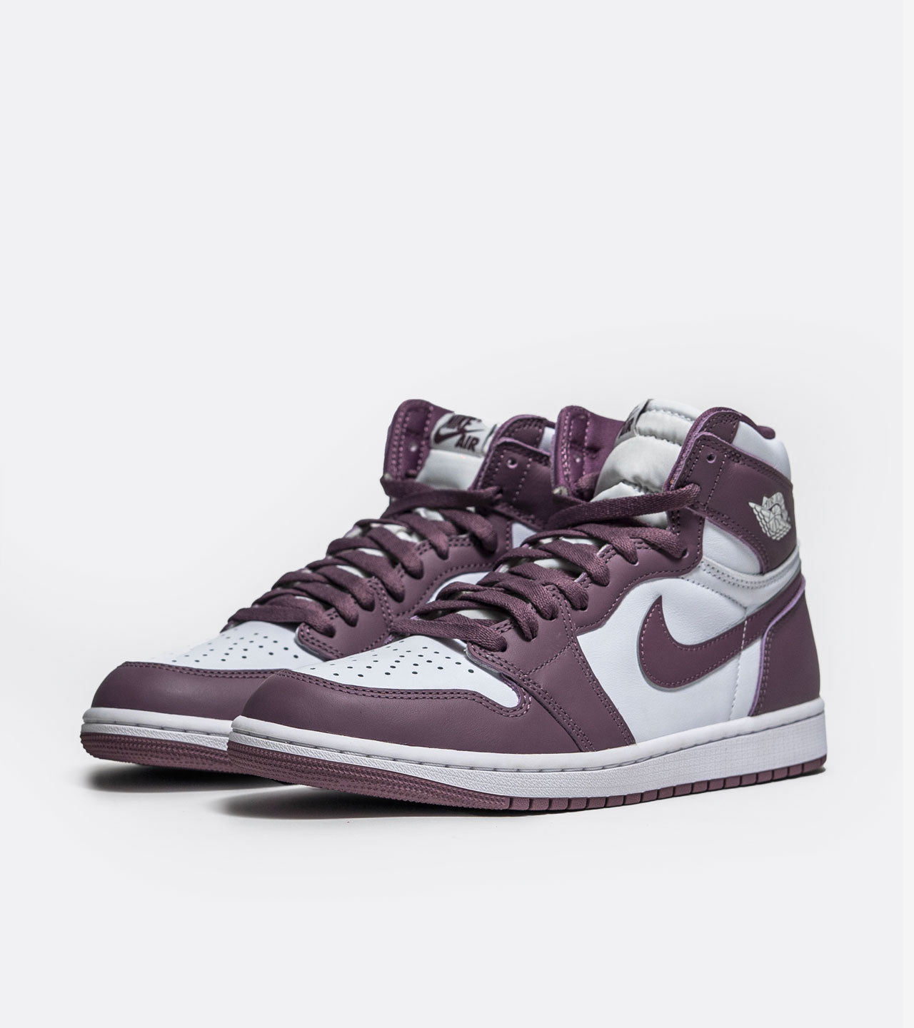 Air Jordan 1 Retro High OG Mauve — photo 2
