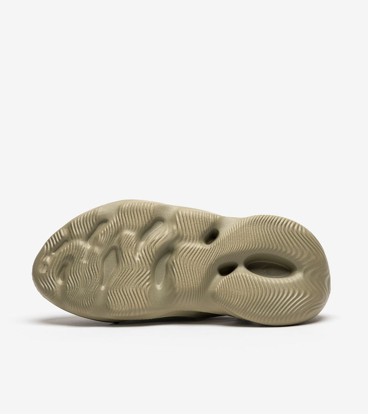 adidas Yeezy Foam RNR Stone Salt — photo 4