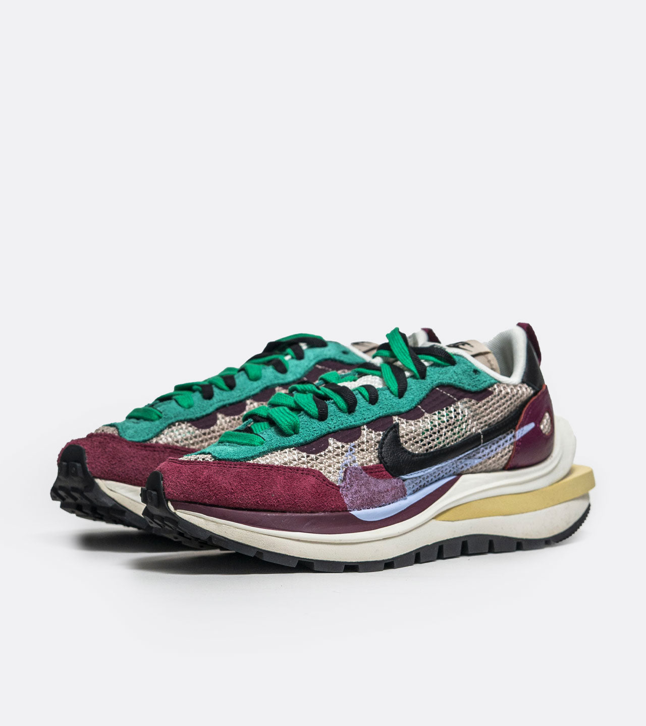 Nike Vaporwaffle sacai Villain Red Neptune Green — photo 2