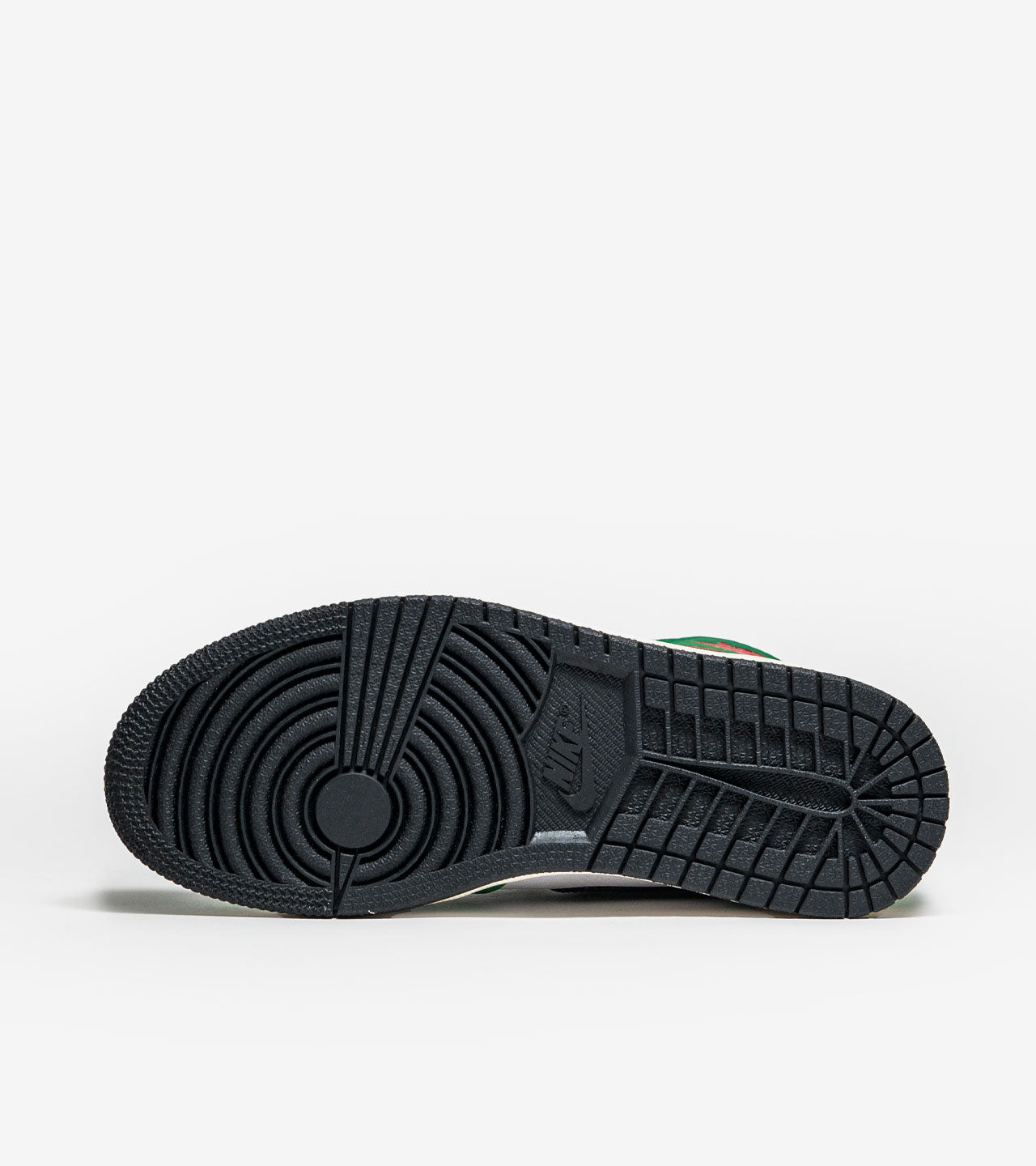 Air Jordan 1 Retro High Lucky Green (W) — photo 4