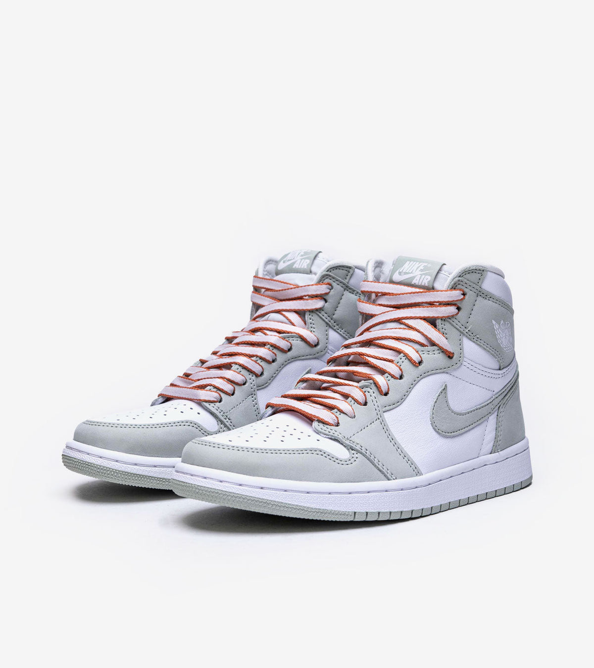 Air Jordan 1 Retro High OG Seafoam (W) — photo 2