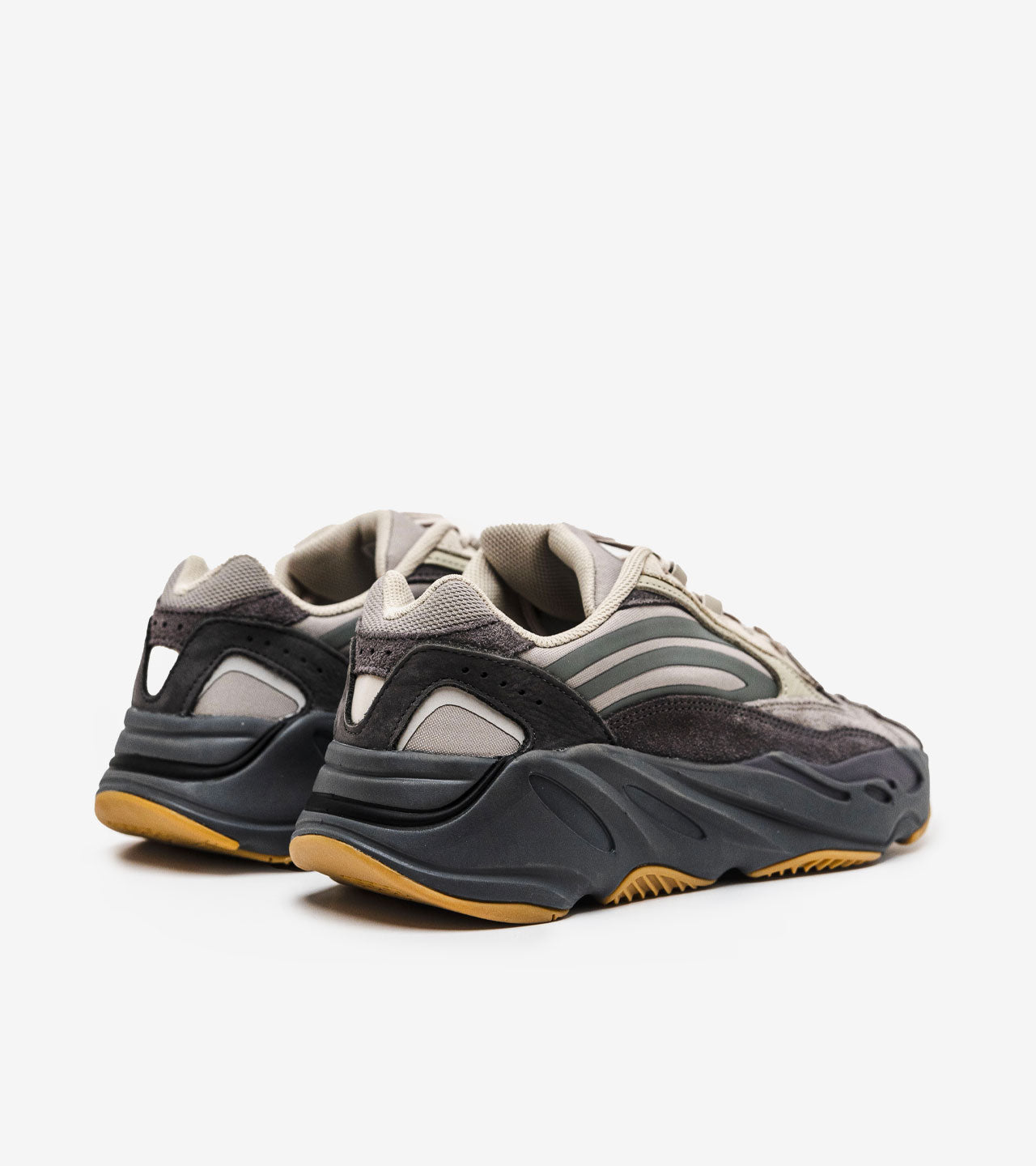adidas Yeezy Boost 700 V2 Tephra — photo 3