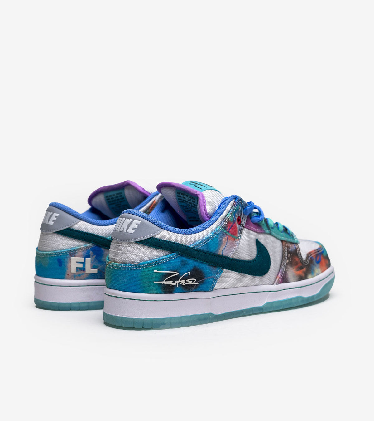 Nike SB Dunk Low Futura Laboratories Bleached Aqua — photo 3