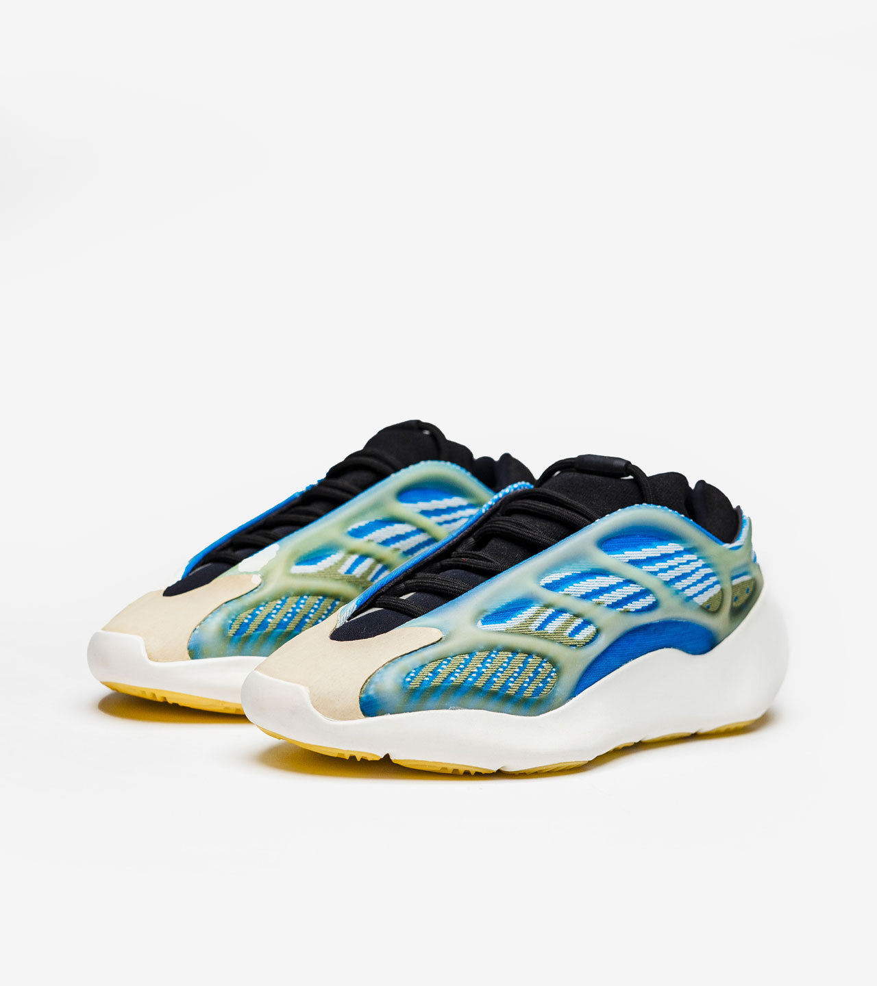 adidas Yeezy 700 V3 Arzareth — photo 2