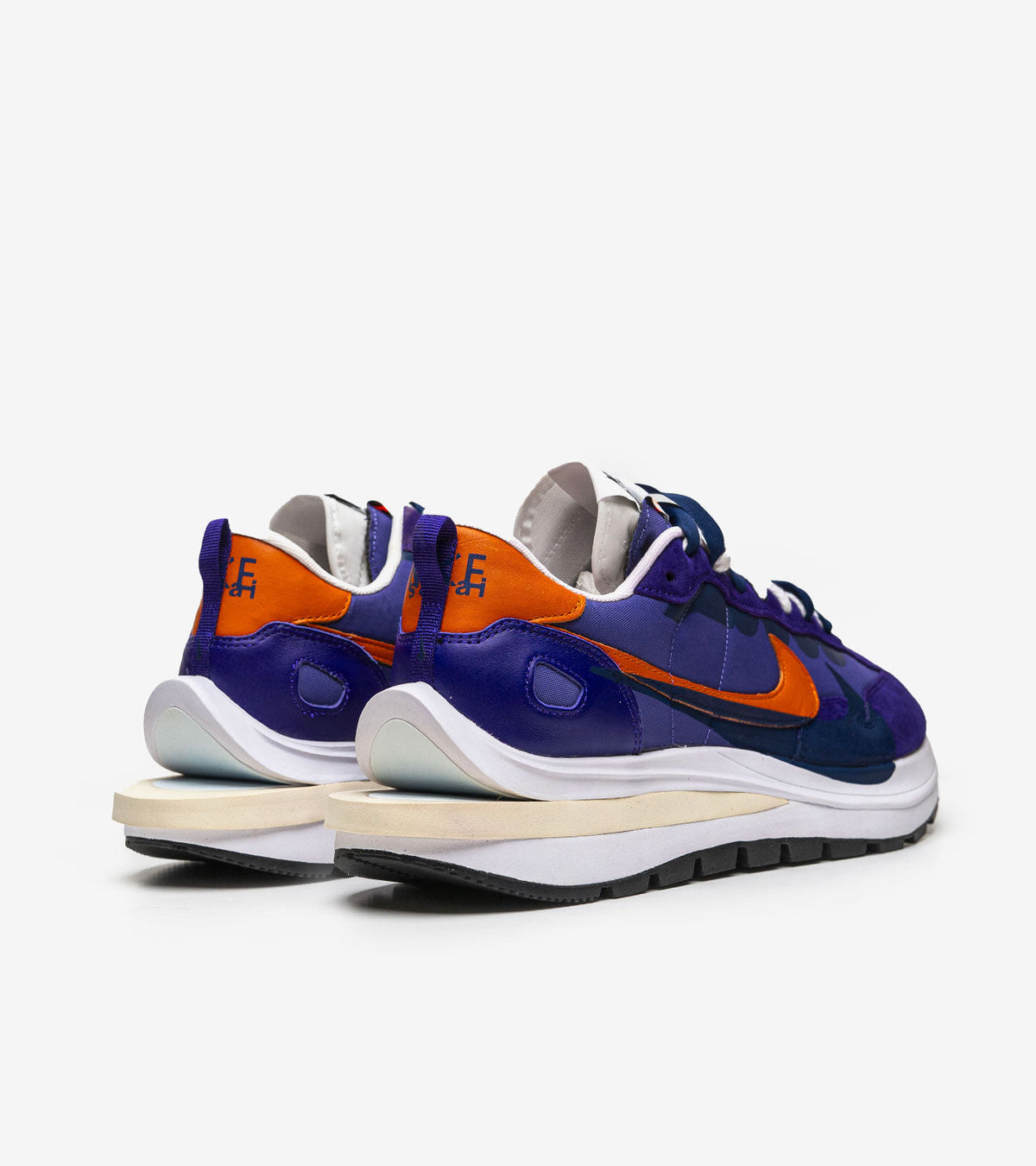 Nike Vaporwaffle sacai Dark Iris — photo 3