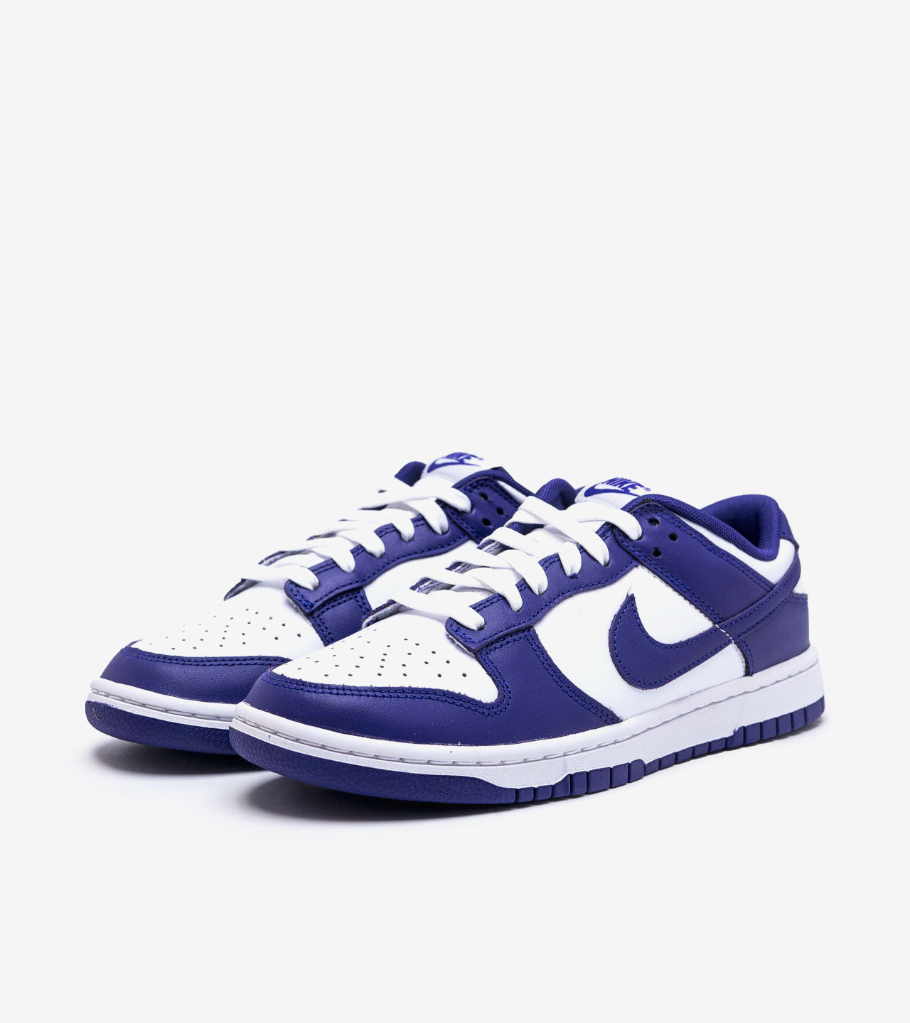Nike Dunk Low Championship Court Purple — photo 2