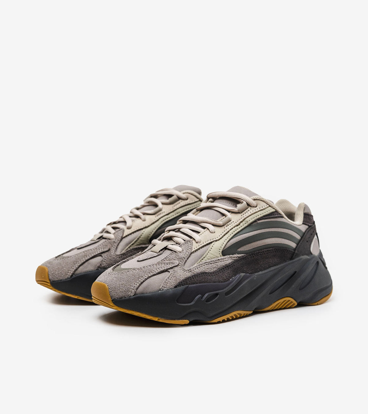 adidas Yeezy Boost 700 V2 Tephra — photo 2
