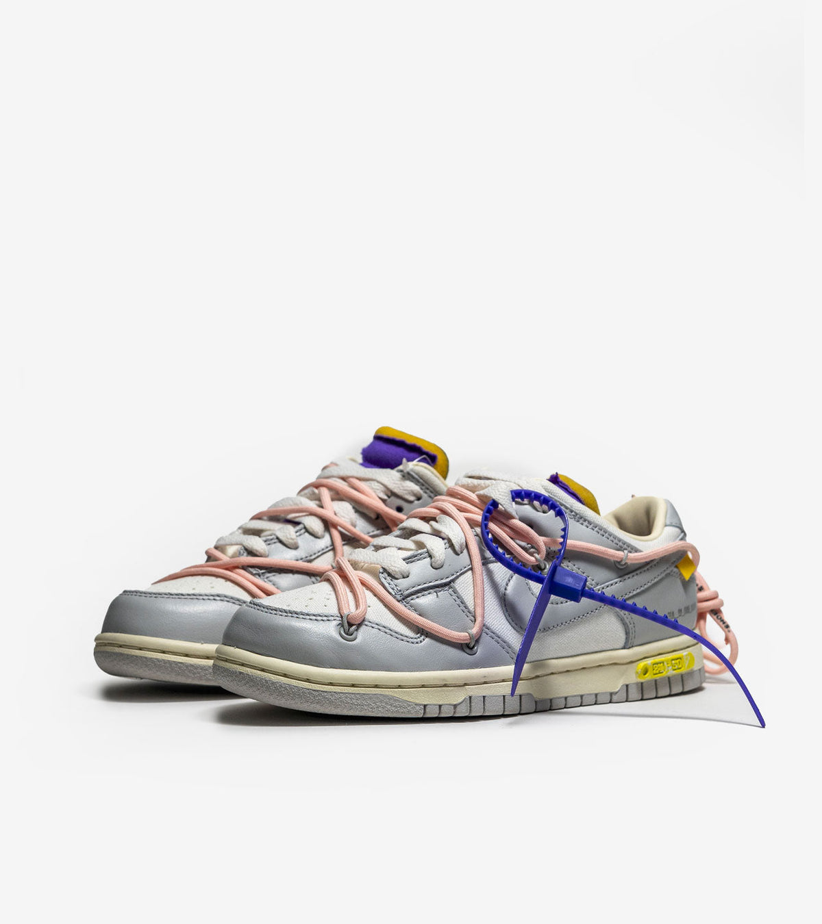 Nike Dunk Low Off-White Lot 24 — photo 2