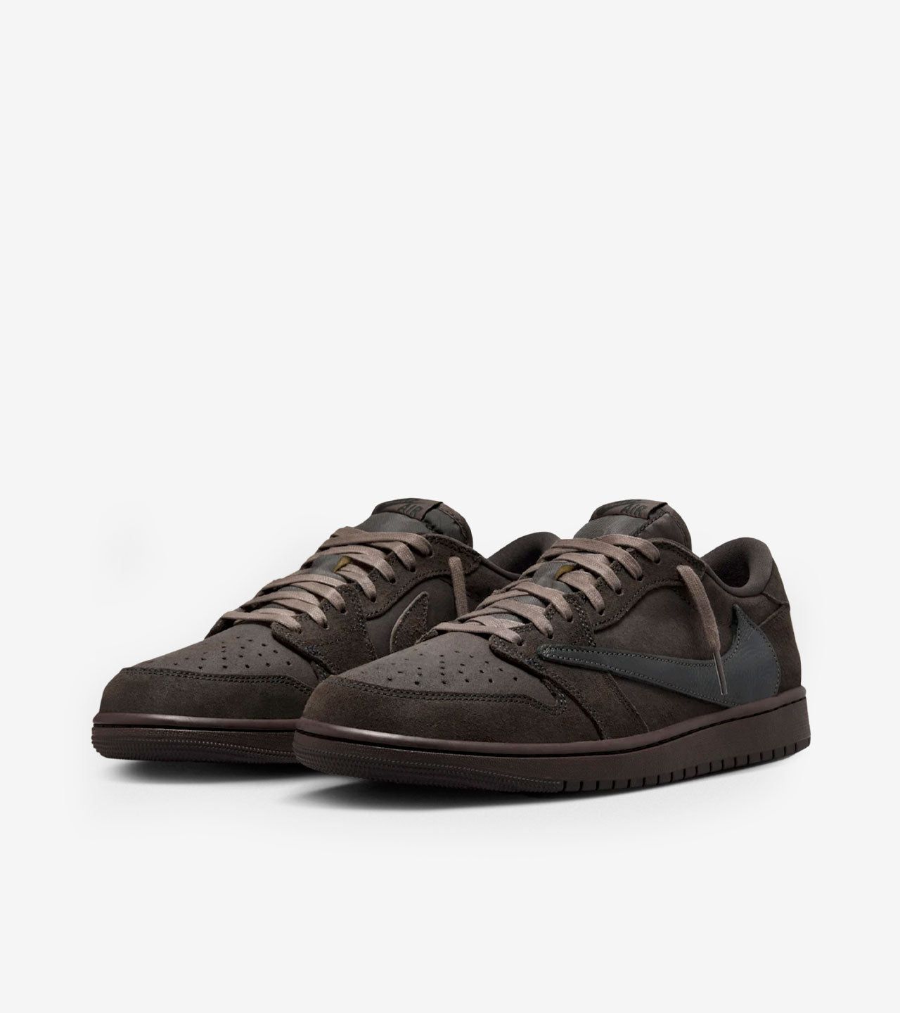 Jordan 1 Retro Low OG SP Travis Scott Velvet Brown — photo 3