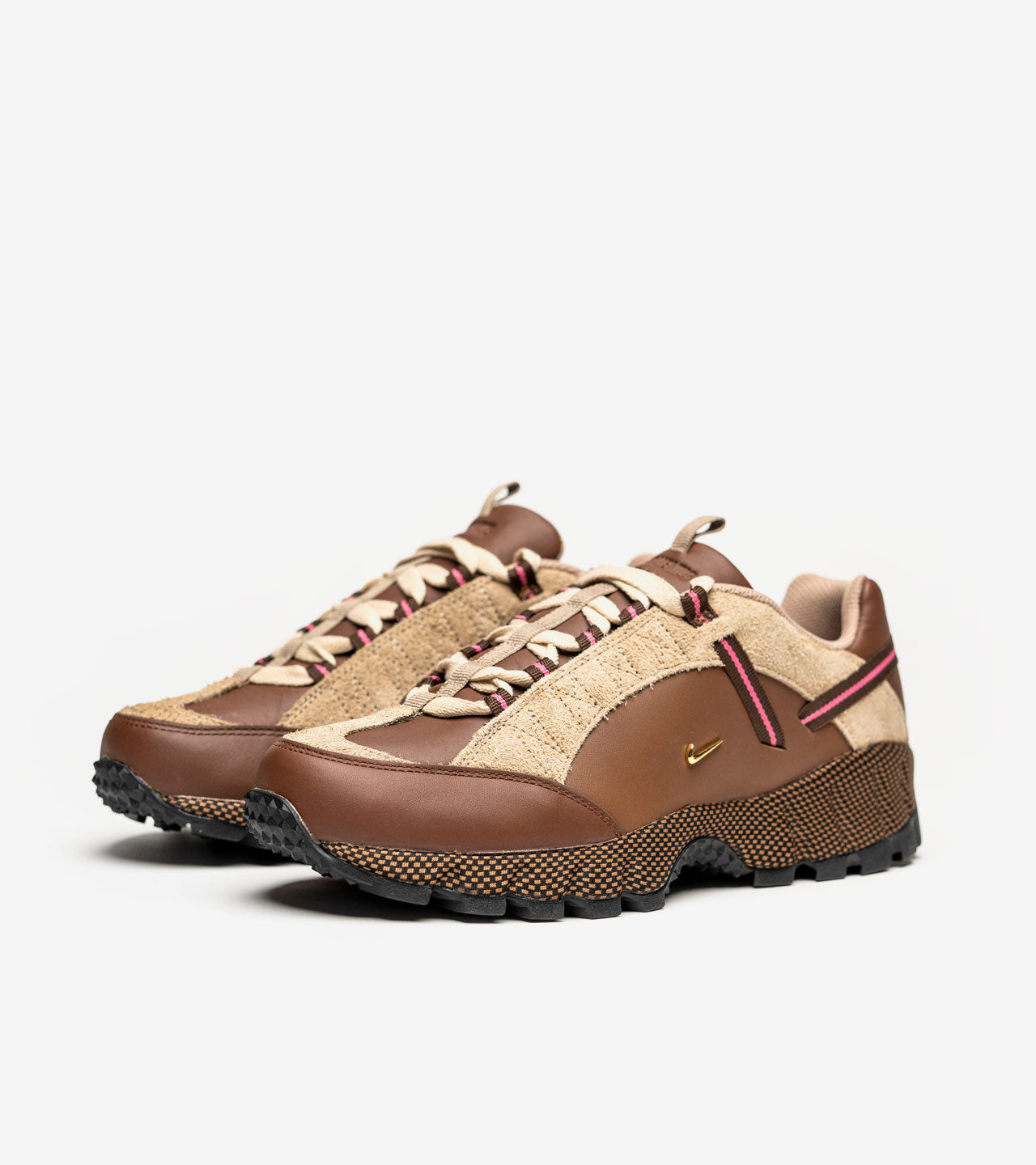 Nike Air Humara LX Jacquemus Ale Brown Gold (Women's) — photo 2