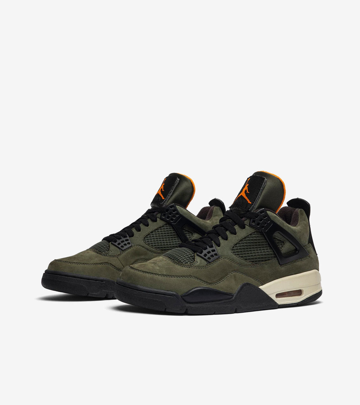Jordan 4 Retro OG SP Undefeated (2025) — photo 2